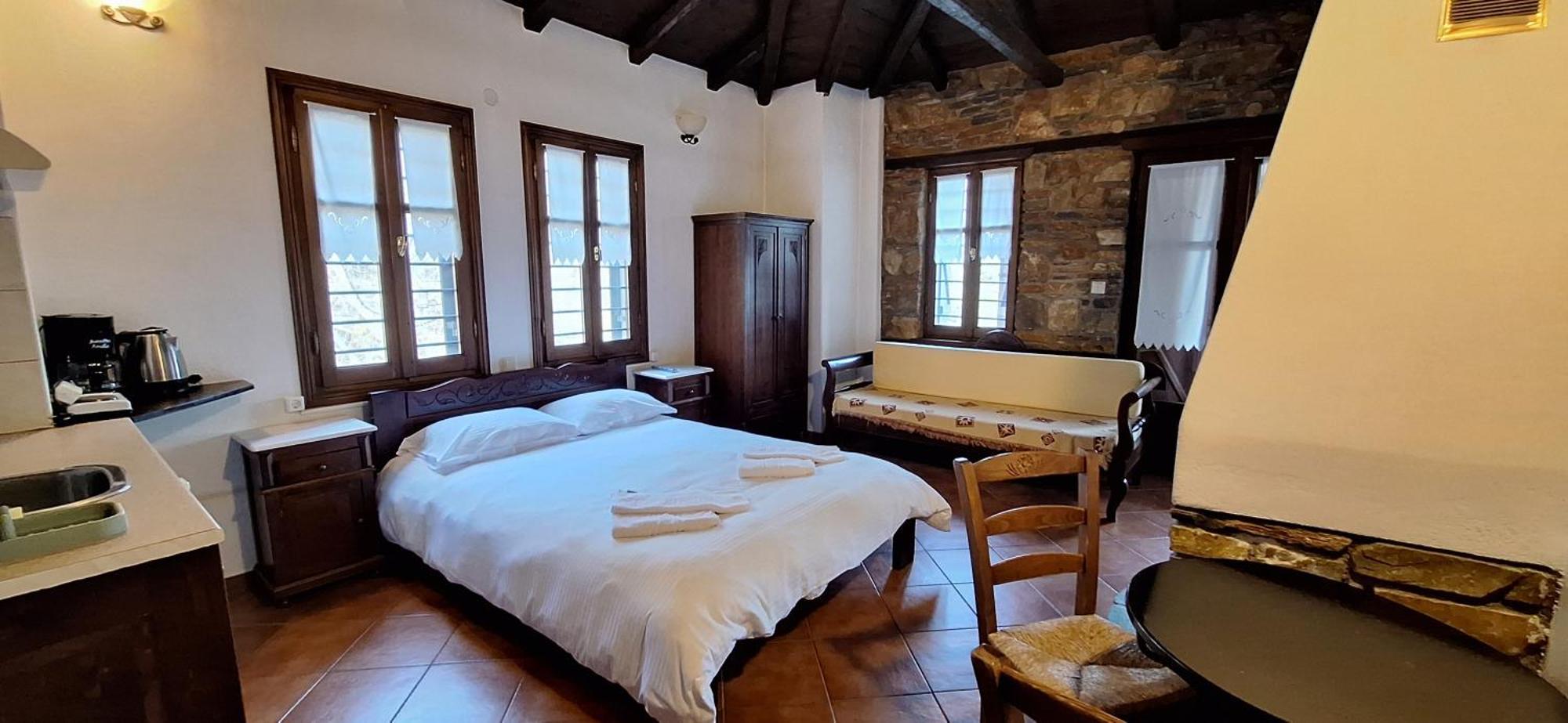 Kastania Gi Apartment Palaios Panteleimonas Bagian luar foto