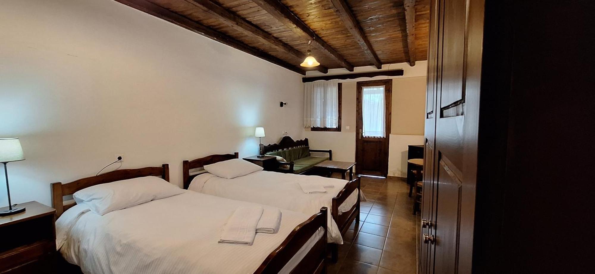 Kastania Gi Apartment Palaios Panteleimonas Bagian luar foto