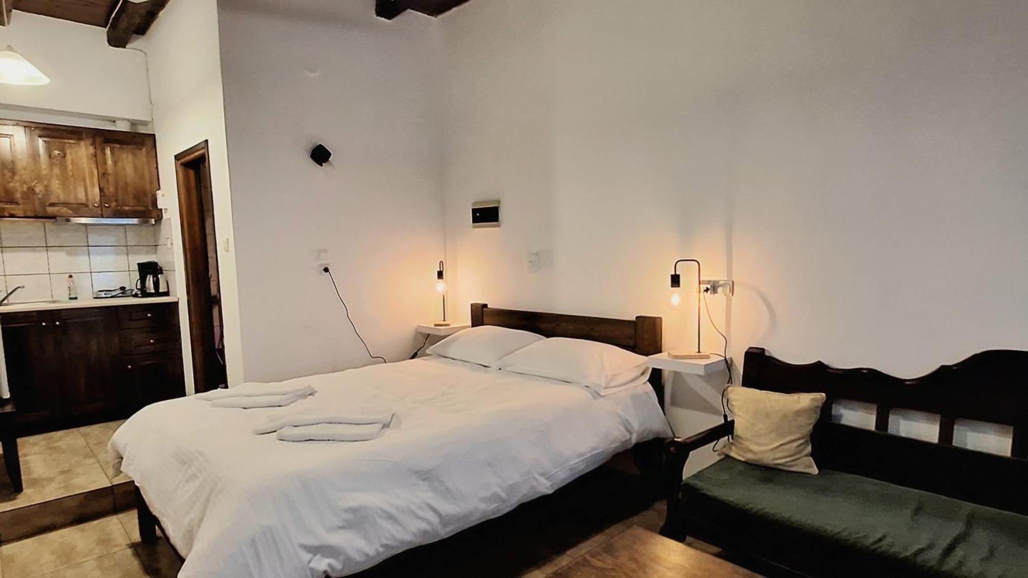 Kastania Gi Apartment Palaios Panteleimonas Bagian luar foto