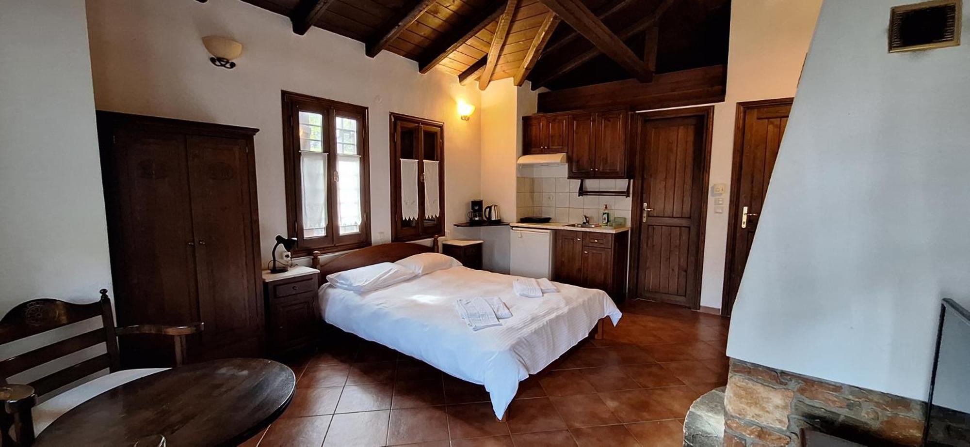 Kastania Gi Apartment Palaios Panteleimonas Bagian luar foto