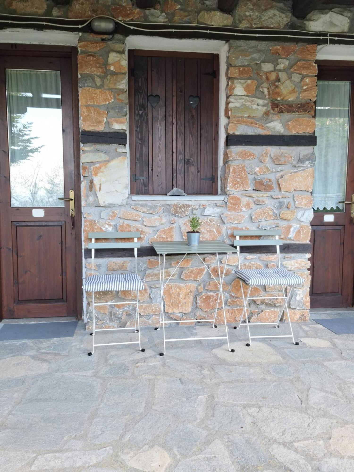 Kastania Gi Apartment Palaios Panteleimonas Bagian luar foto